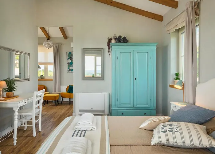 Semesterbostad Monte *