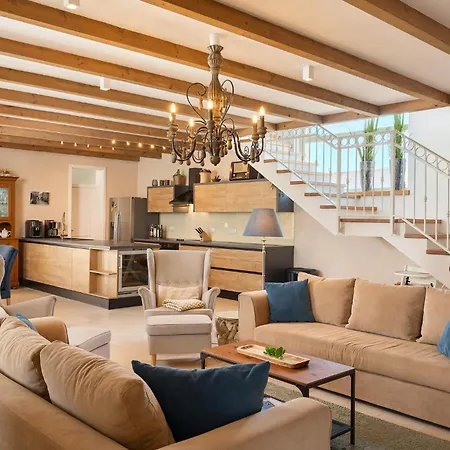 Monte Vizinada بيت للعطل