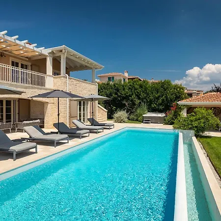 Holiday home Monte Vizinada Porec